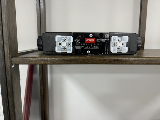 Huishoudelijk gebruik Solenoïde klep Dg4V-3-2c-M-U-H7-69-En124 Sturing Hydraulische onderdelen