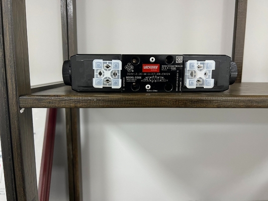Elektrische klep voor hydraulische energiecentrales Dg4V-3-0A-M-U-H7-69-En124 met standaardontwerp